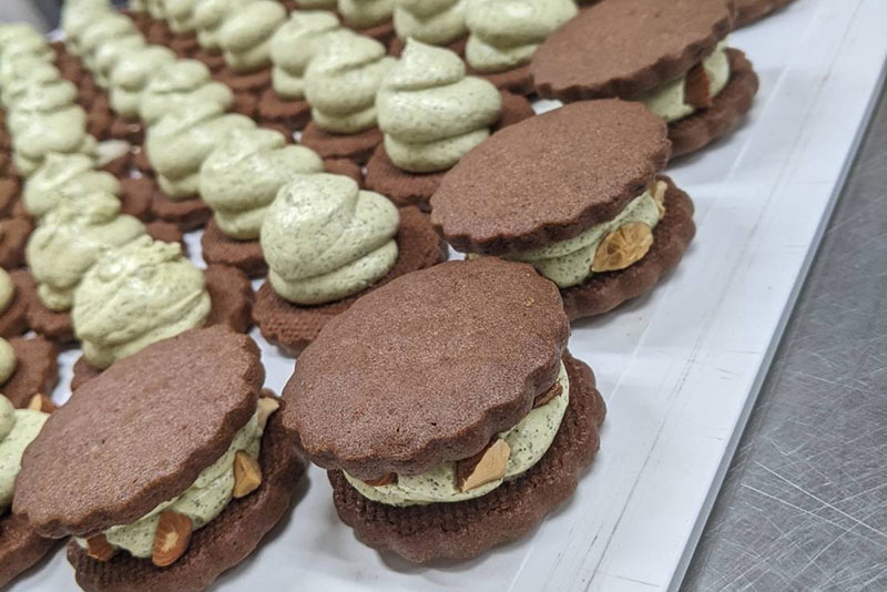 はみがきチョコミントサンド